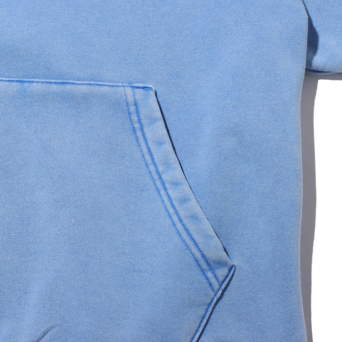 JORDAN BRAND AS M J FTL FLC PO GFX HOODIE SIGNAL BLUE 21SP-Iの画像