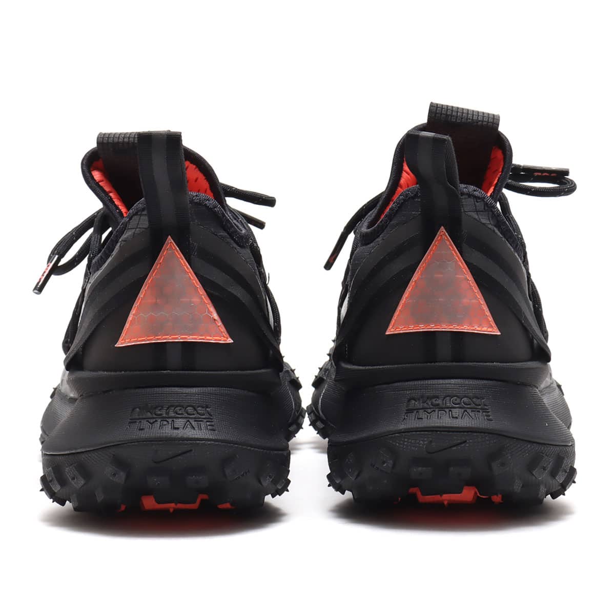 NIKE ACG MOUNTAIN FLY LOW ANTHRACITE/BLACK 21SP-I