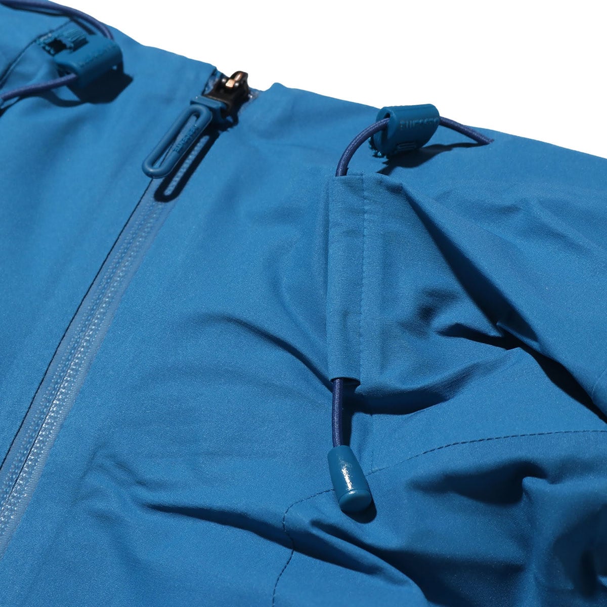 DESCENTE ALLTERRAIN ACTIVE SHELL JACKET  BLUE ACID 18FA-Iの画像