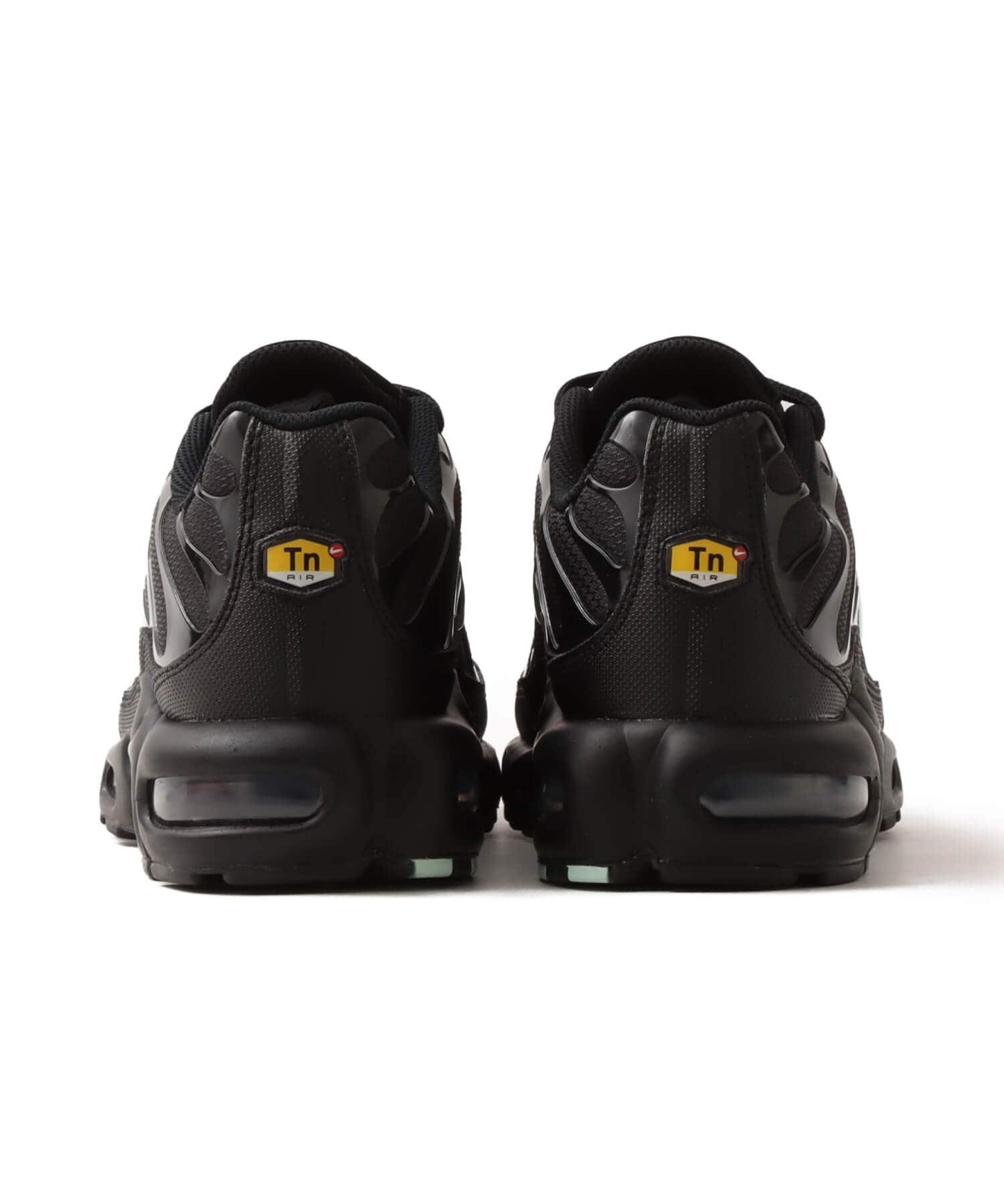 NIKE AIR MAX PLUS BLACK/MINT FOAM-DK SMOKE GREYの画像