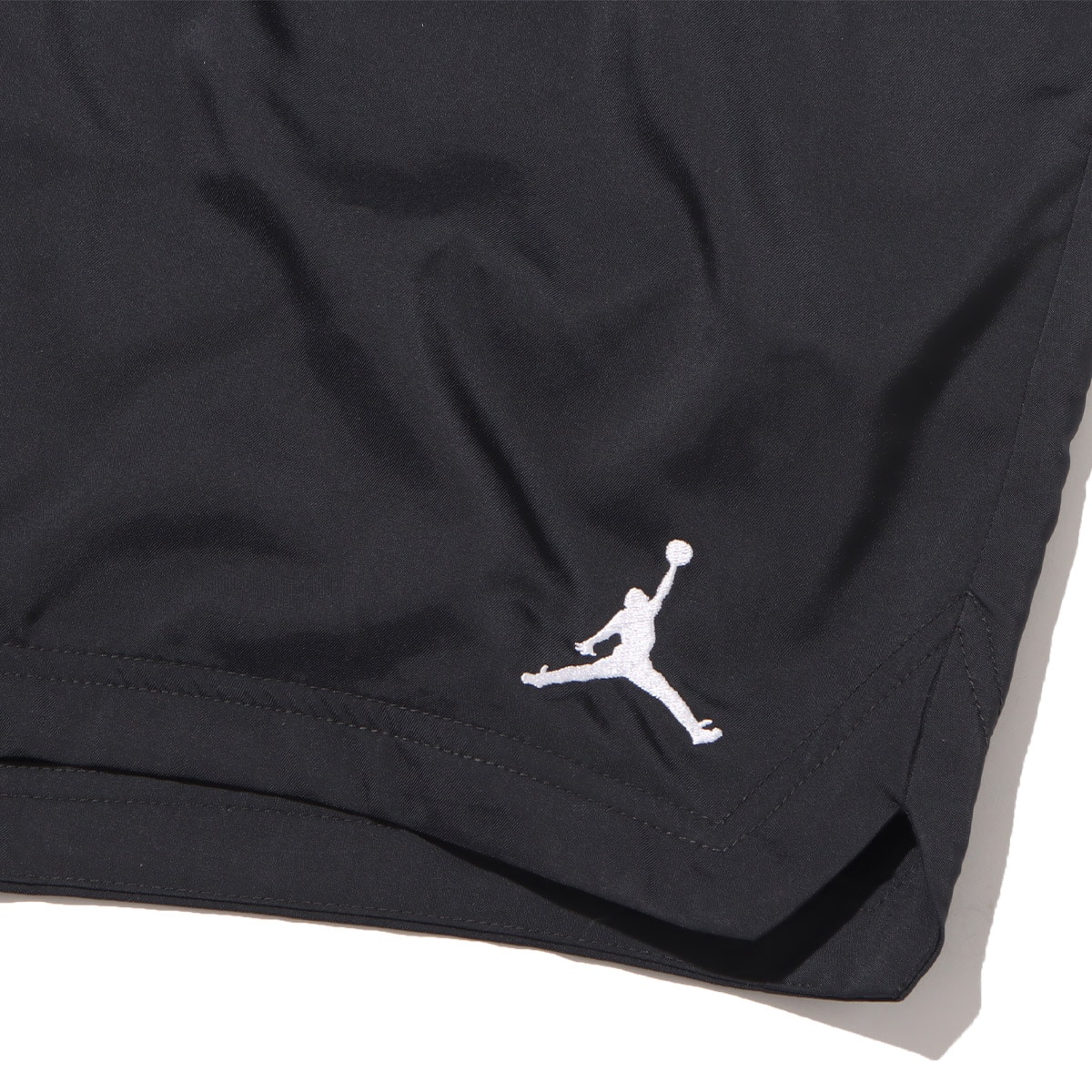 JORDAN BRAND AS M J ESS POOLSIDE SHORT BLACK/WHITE 22SU-Iの画像