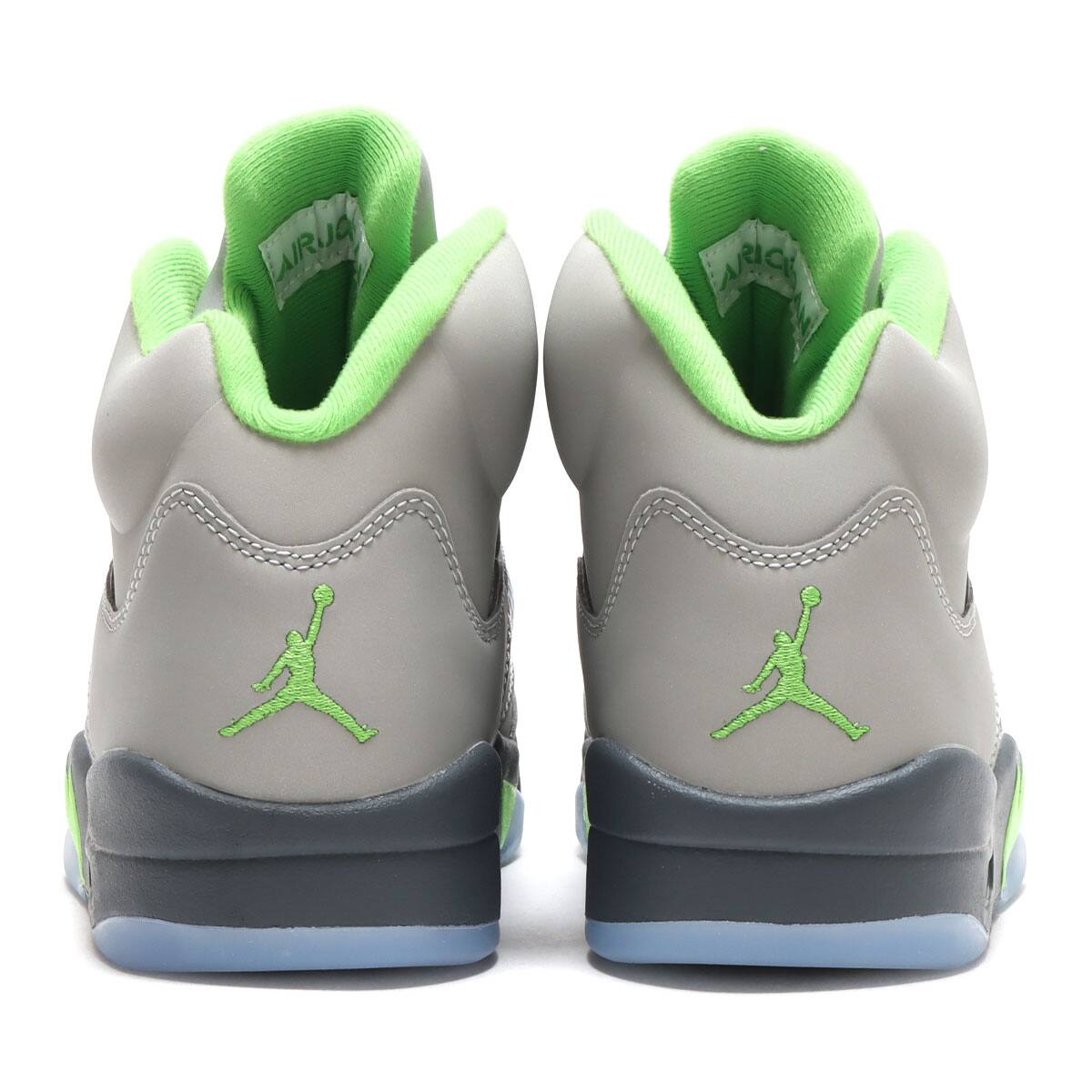 JORDAN BRAND AIR JORDAN 5 RETRO SILVER/GREEN BEAN-FLINT GREY 22SU-I