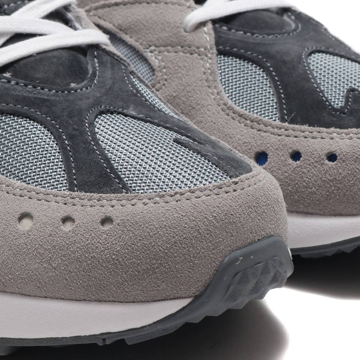 Reebok AZTREK PACKER TIN GREY/FLINT GREY/ALLOY 19SS-Sの画像