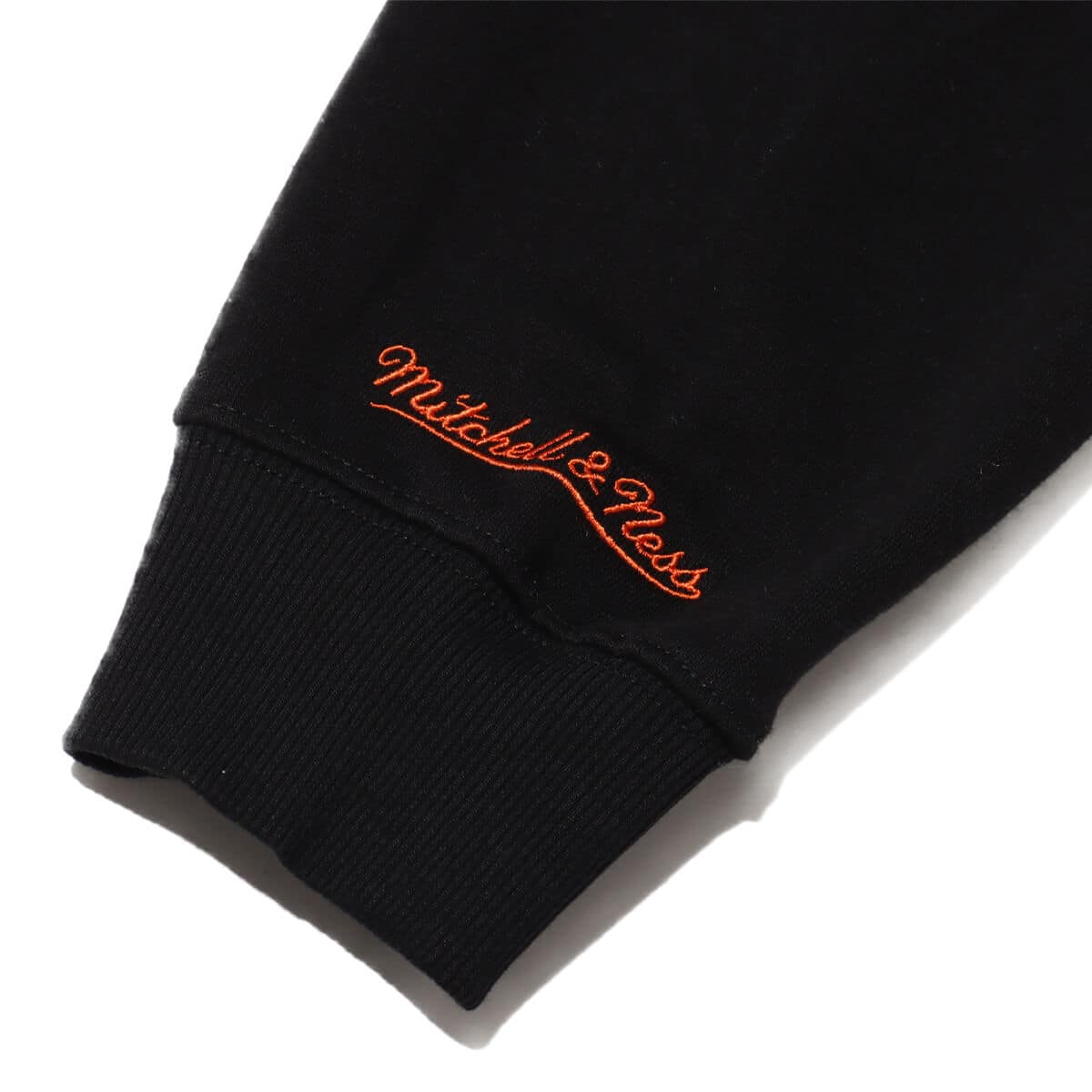 Mitchell & Ness TEAM FIRST SATIN FLEECE CREW NYK BLACK 23FW-Iの画像