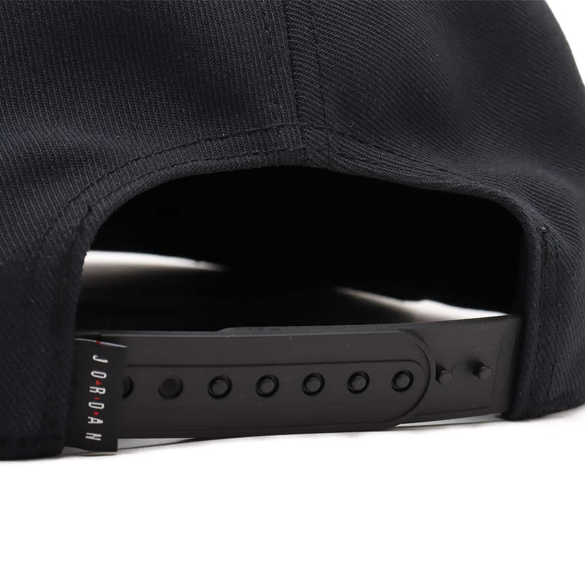 JORDAN BRAND U J PRO CAP US FB BRND SSNL BLACK/WHITE