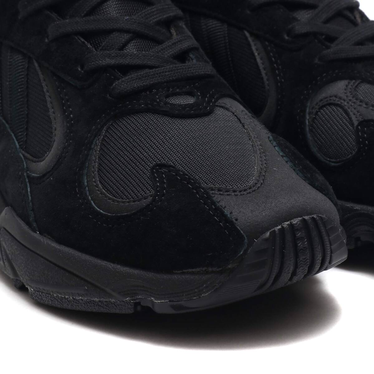 adidas originals yung og leather black