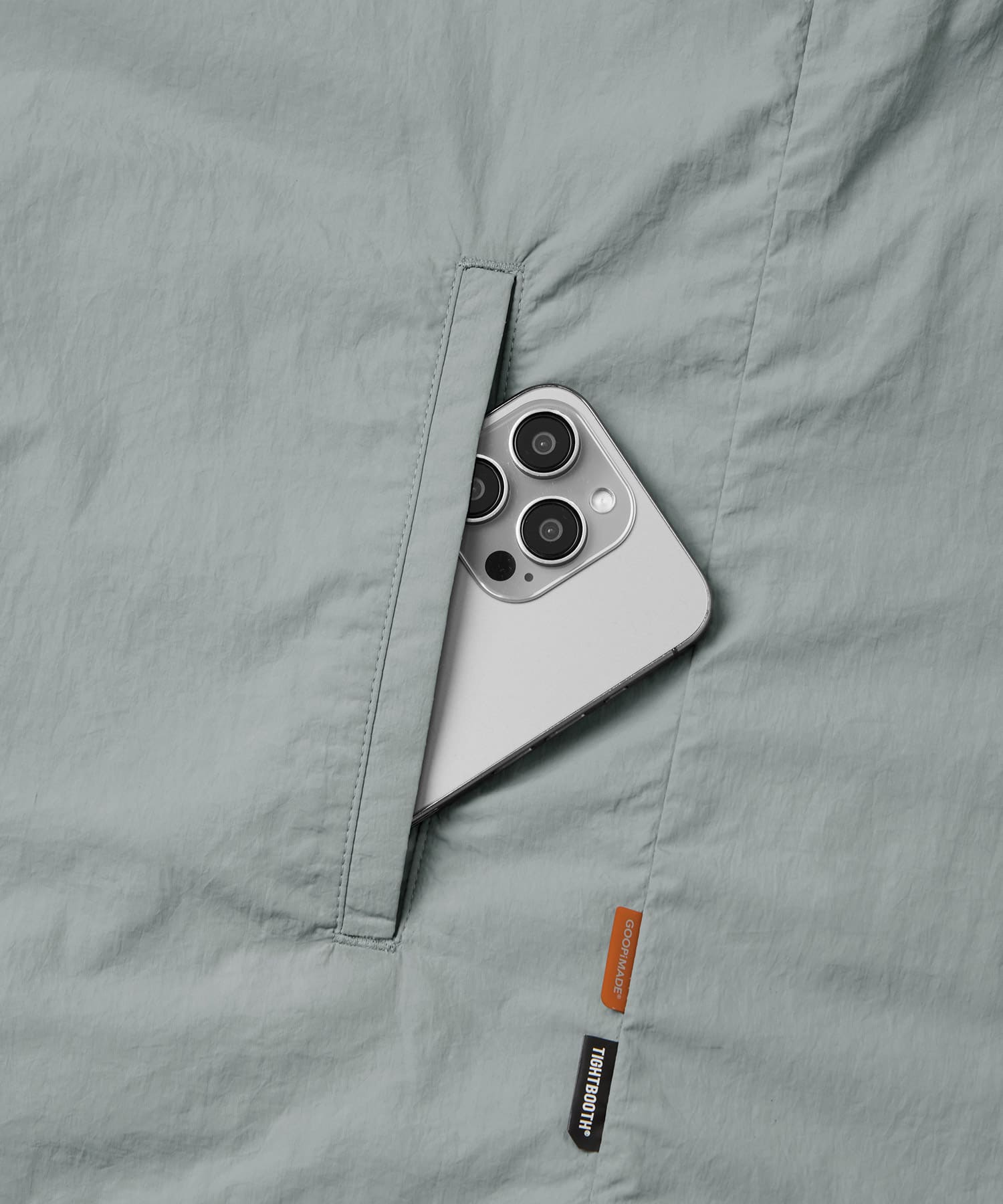 GOOPiMADE x TIGHTBOOTH Tech Uniform Zip Shirt GREYの画像