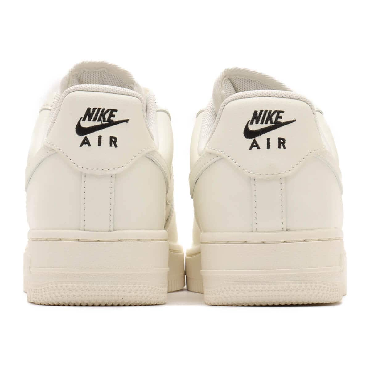 NIKE WMNS AIR FORCE 1 '07 ESS SAIL/SAIL-BLACK 24SU-I