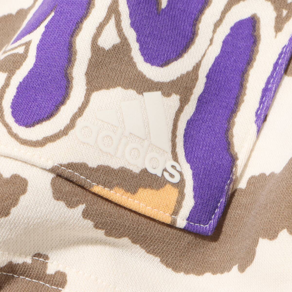 adidas W APXJ クルースウェット WONDER WHITEの画像