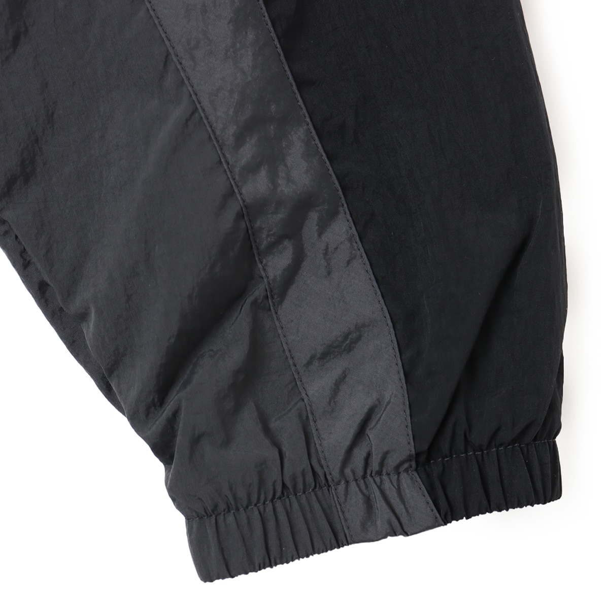 NIKE AS W NSW STREET WVN JKT ANTHRACITE/BLACK/BLACK/BLACKの画像