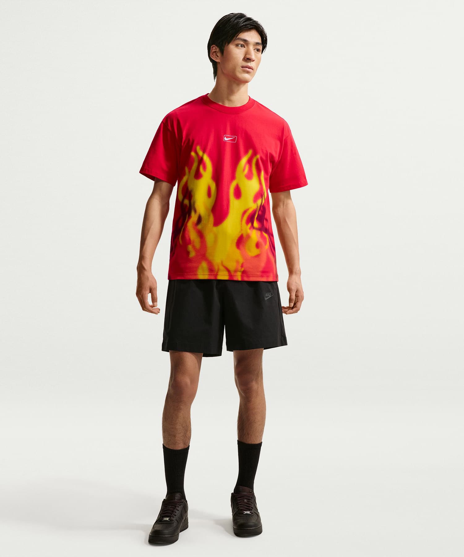 NIKE AS U NSW TEE OC GENDER NEUTRAL UNIVERSITY REDの画像