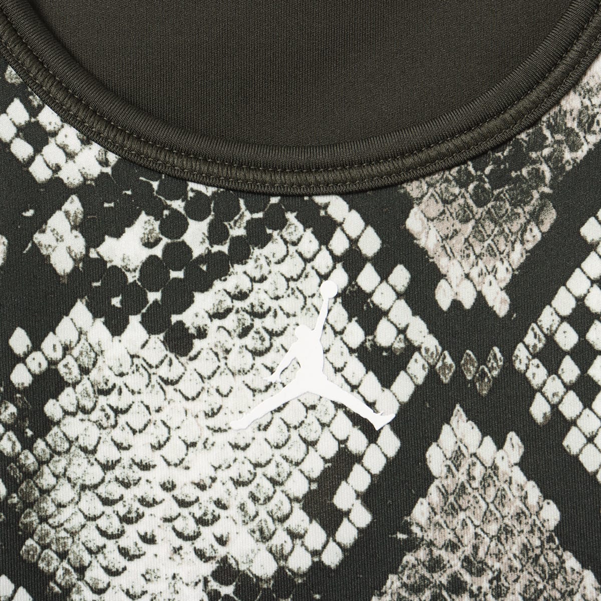 JORDAN BRAND AS W J SPT AOP CROP TANK MEDIUM OLIVEの画像