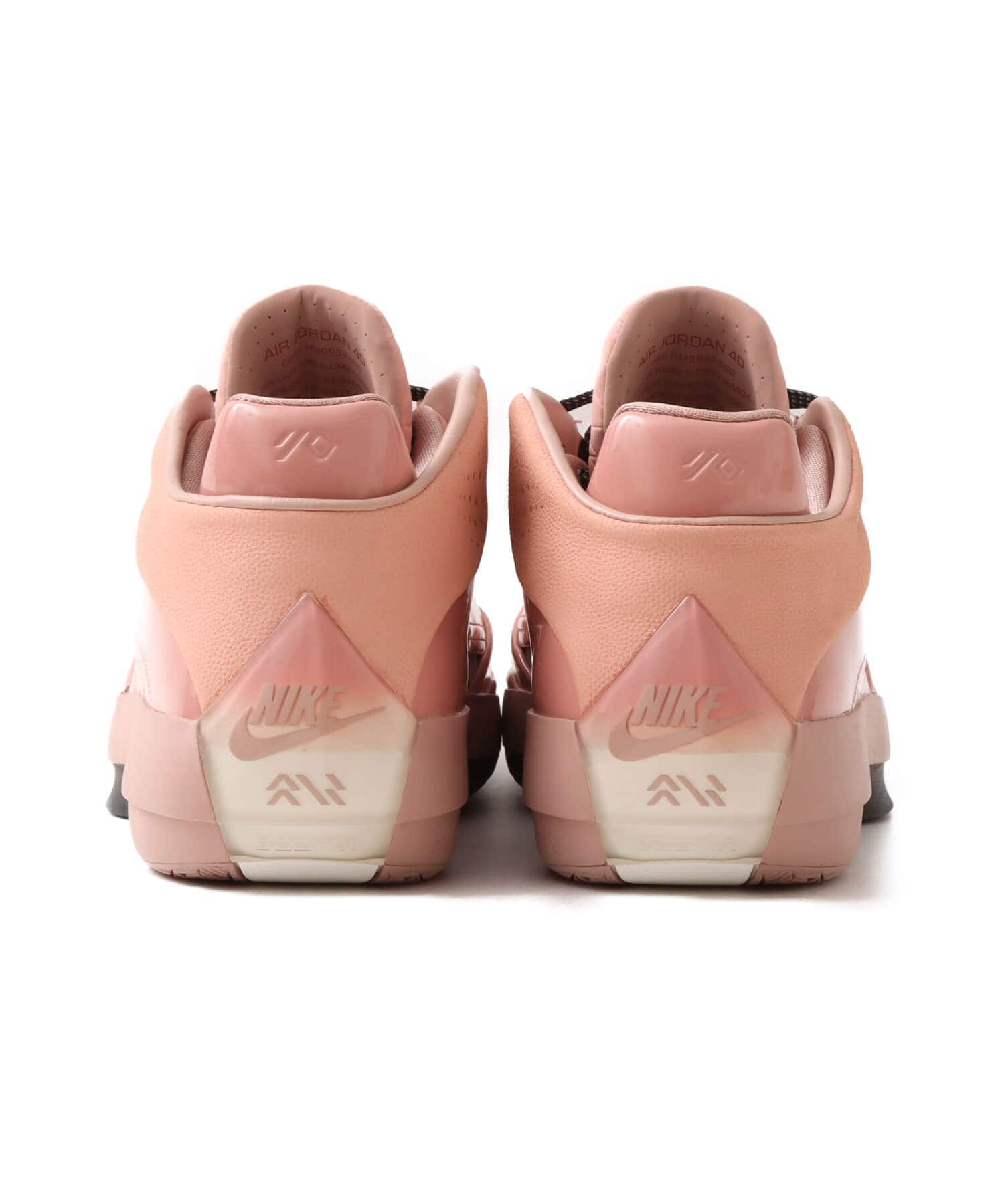 JORDAN BRAND AIR JORDAN 40 PF RUST PINK/ANTHRACITE-PARTICLE PINKの画像