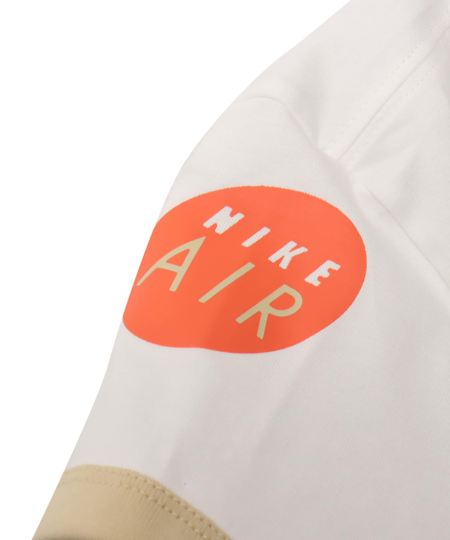 NIKE AS W NSW CLUB SS TEE MOTO RGR WHITEの画像