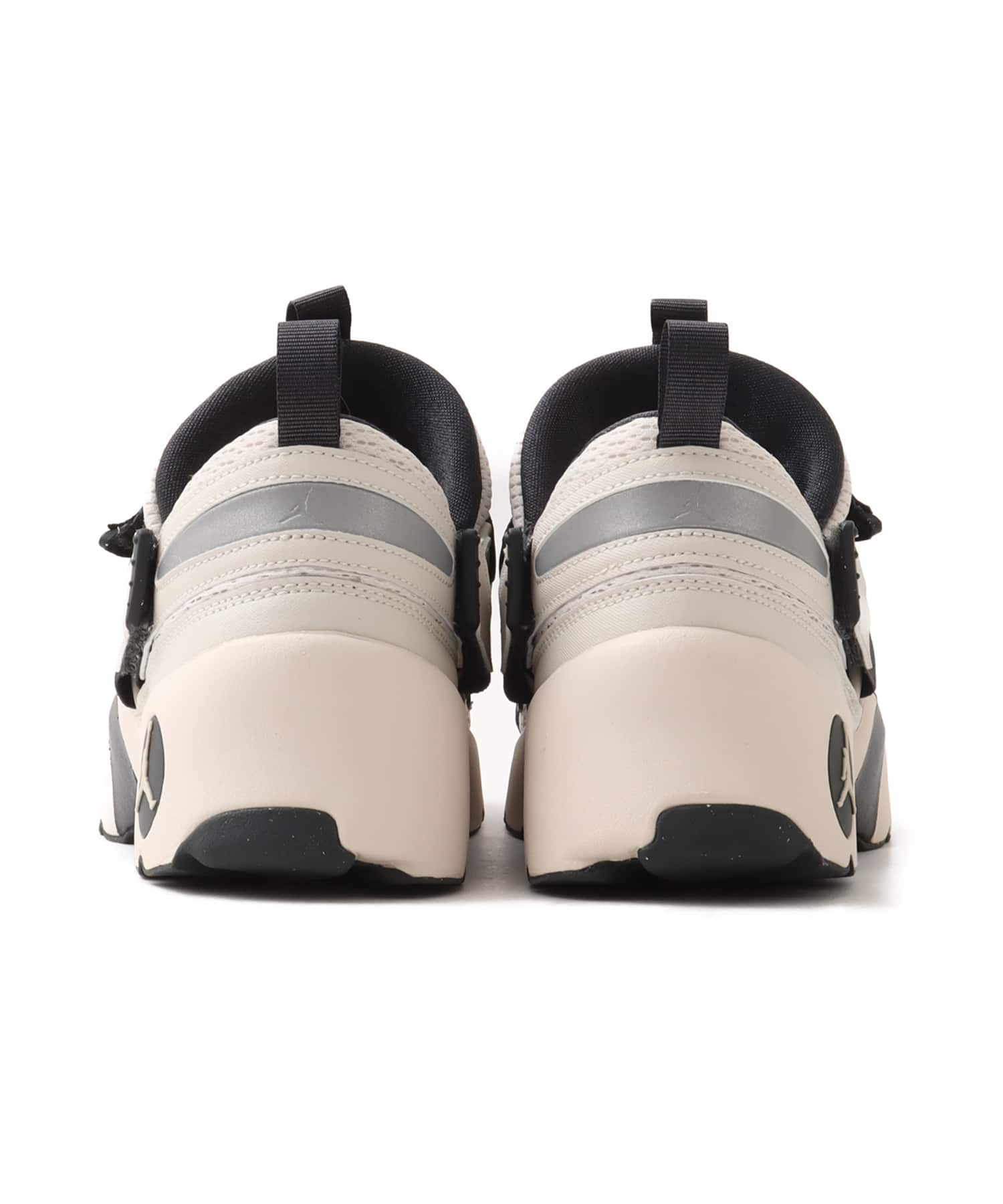 JORDAN BRAND WMNS JORDAN TRUNNER LX LT OREWOOD BRN/ANTHRACITEの画像