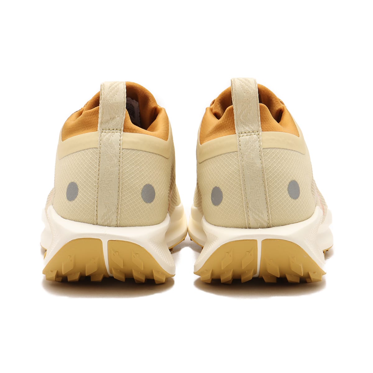 NIKE REACTX PEGASUS TRAIL 5 GTX SP TEAM GOLD/DESERT OCHRE-WHEAT GOLDの画像