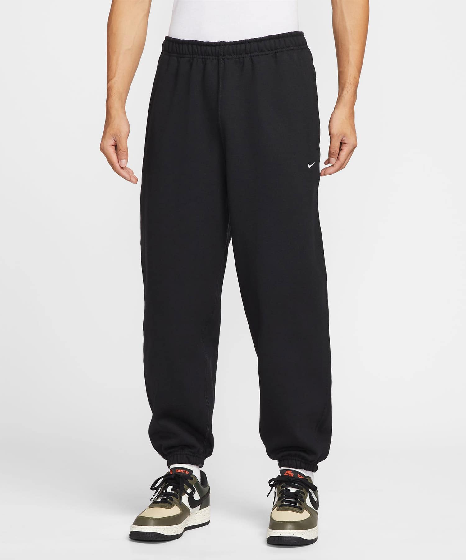 NIKE AS M NL SOLO SWSH BB CF PANT BLACK/BLACK/WHITEの画像