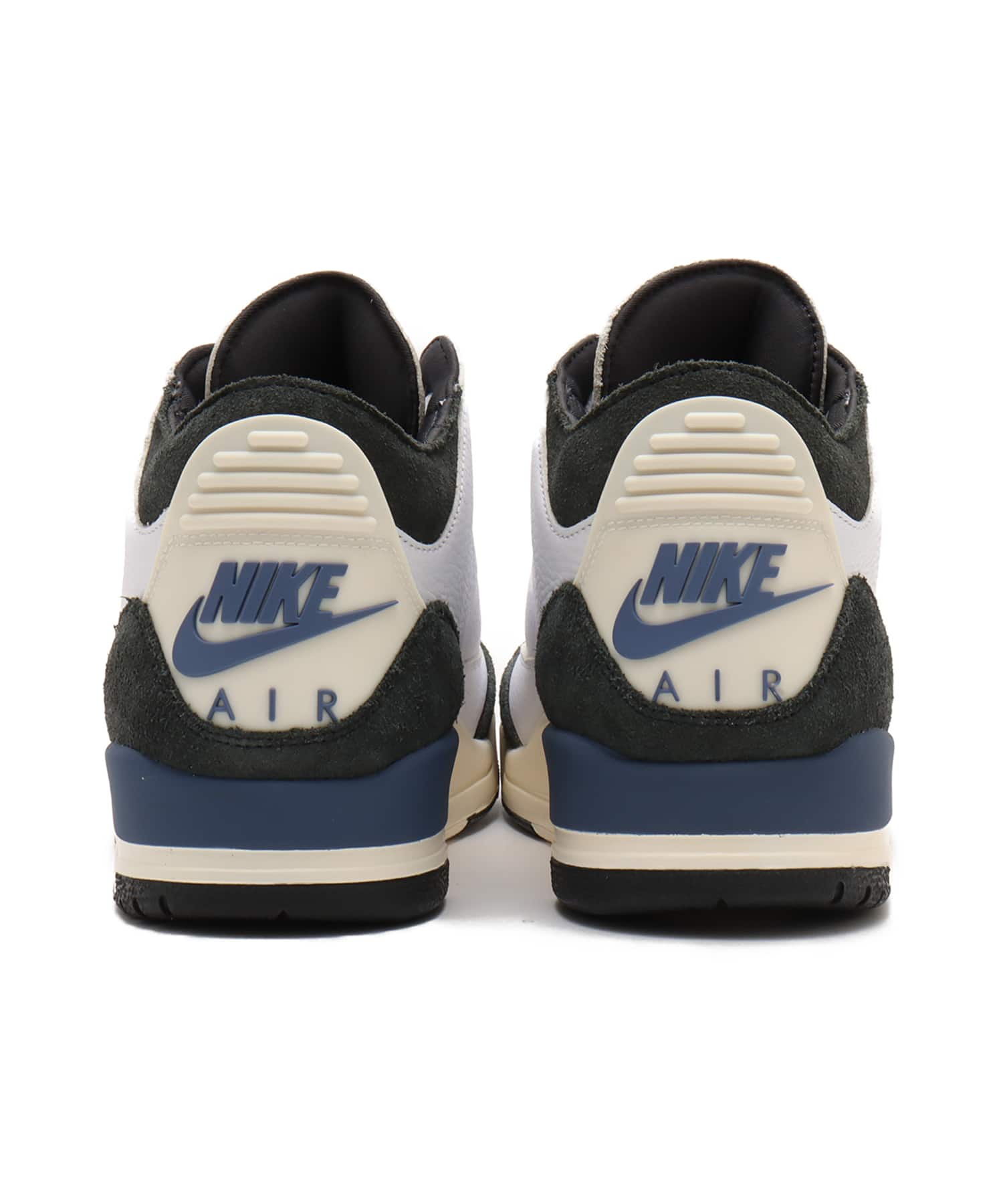 JORDAN BRAND AIR JORDAN 3 RETRO OG SP WHITE/DIFFUSED BLUE-ANTHRACITEの画像