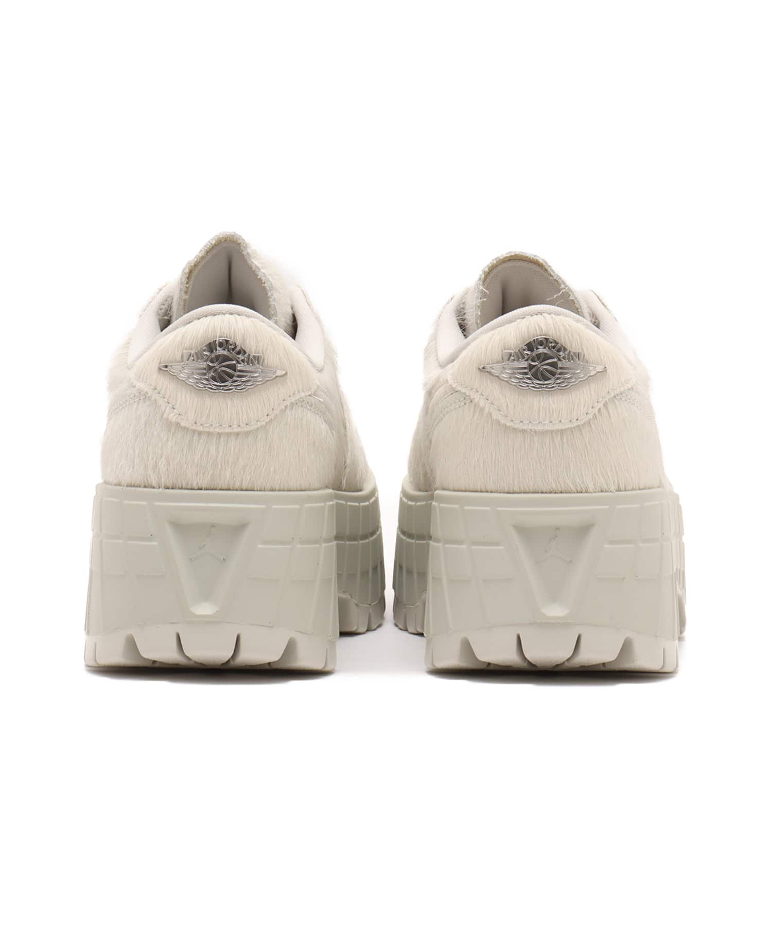 JORDAN BRAND W AIR JORDAN 1 BROOKLYN LOW LIGHT BONE/METALLIC SILVERの画像
