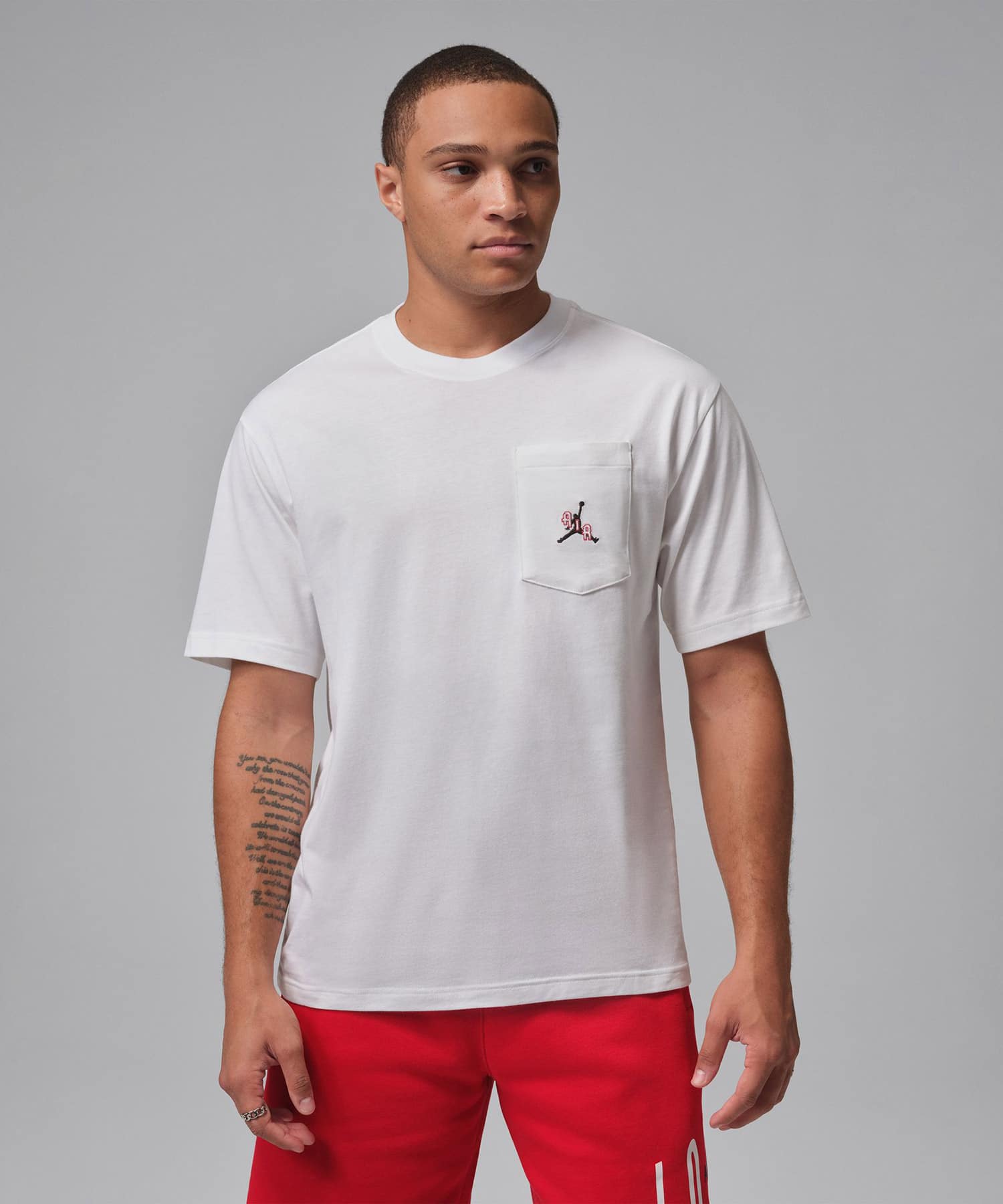 JORDAN BRAND M J POCKET SS CREW WHITEの画像