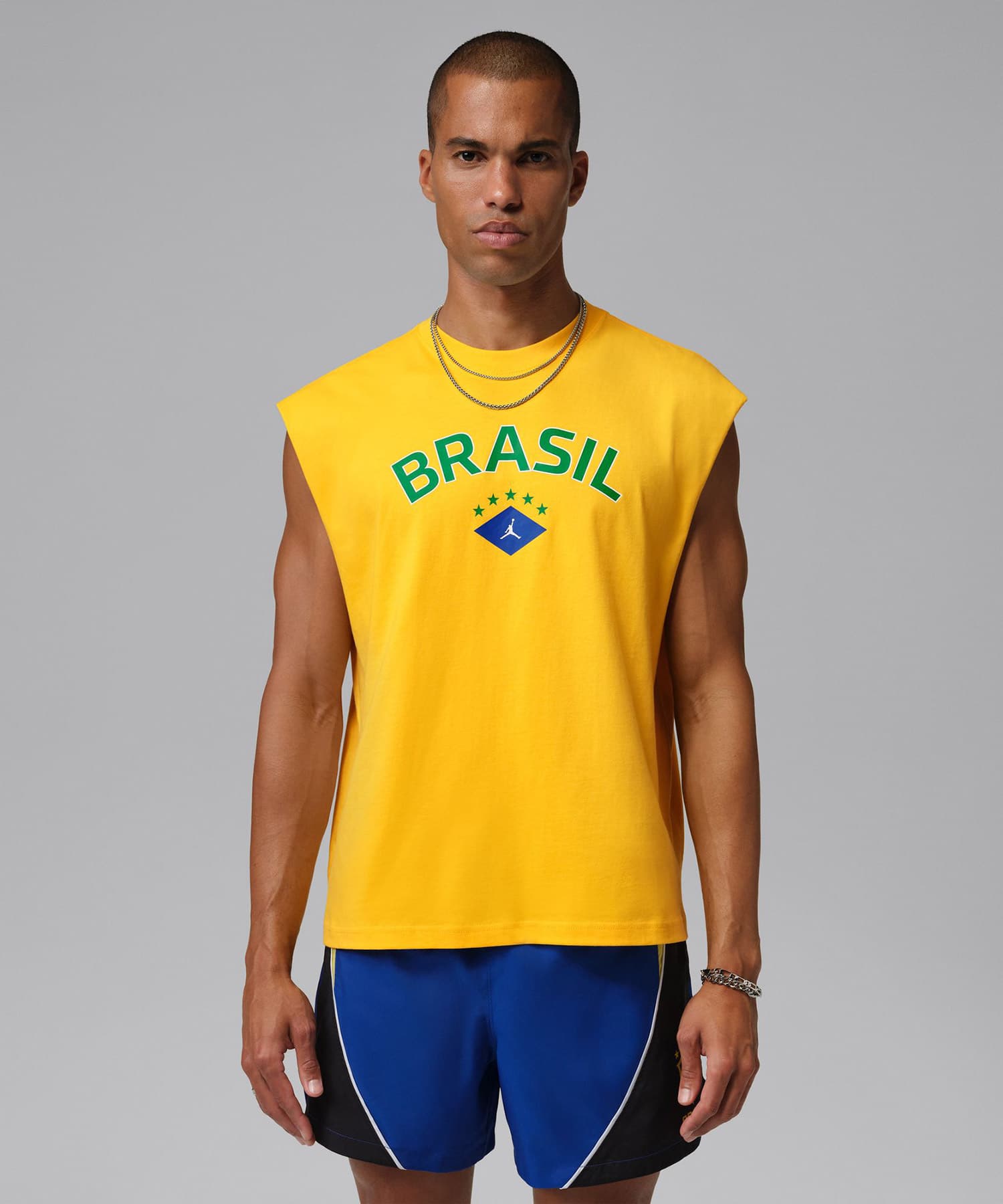 JORDAN BRAND M J SLVLSS GX CREW P6 VARSITY MAIZEの画像