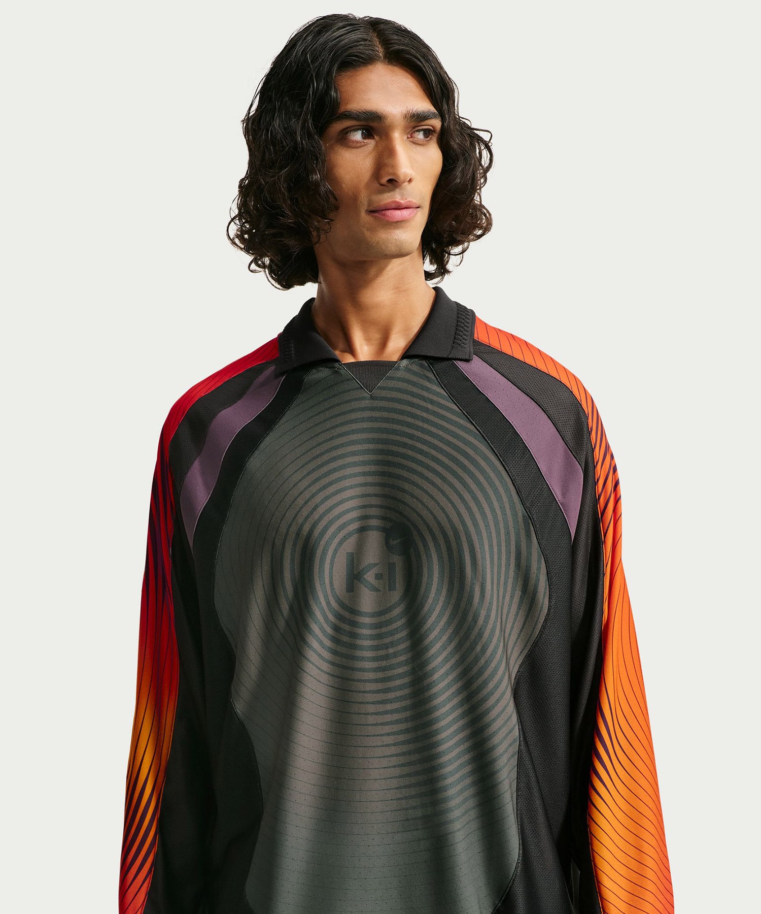 NIKE M NRG KOI JERSEY 2 BAROQUE BROWN/OFF NOIR/LASER CRIMSON/TAXIの画像