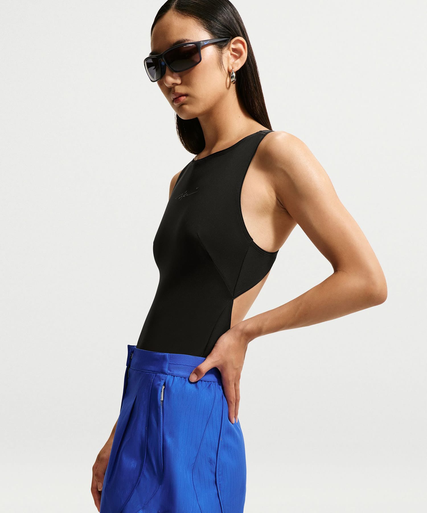 NIKE W NRG NK BODYSUIT BLACKの画像