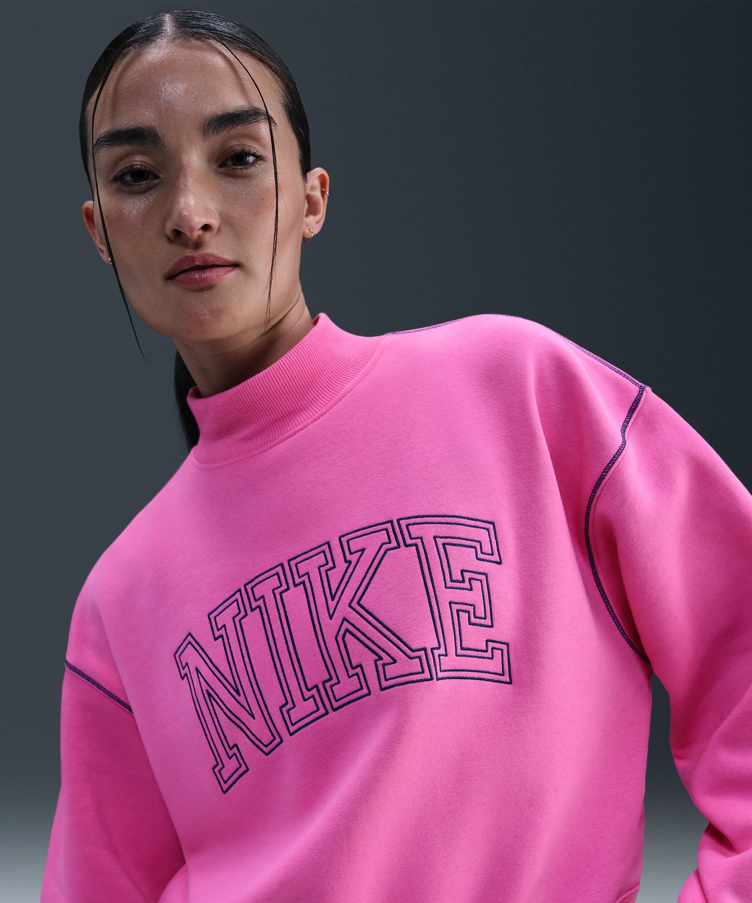 NIKE AS W NSW PHNX FLC LOGO MOCK NE PLAYFUL PINKの画像