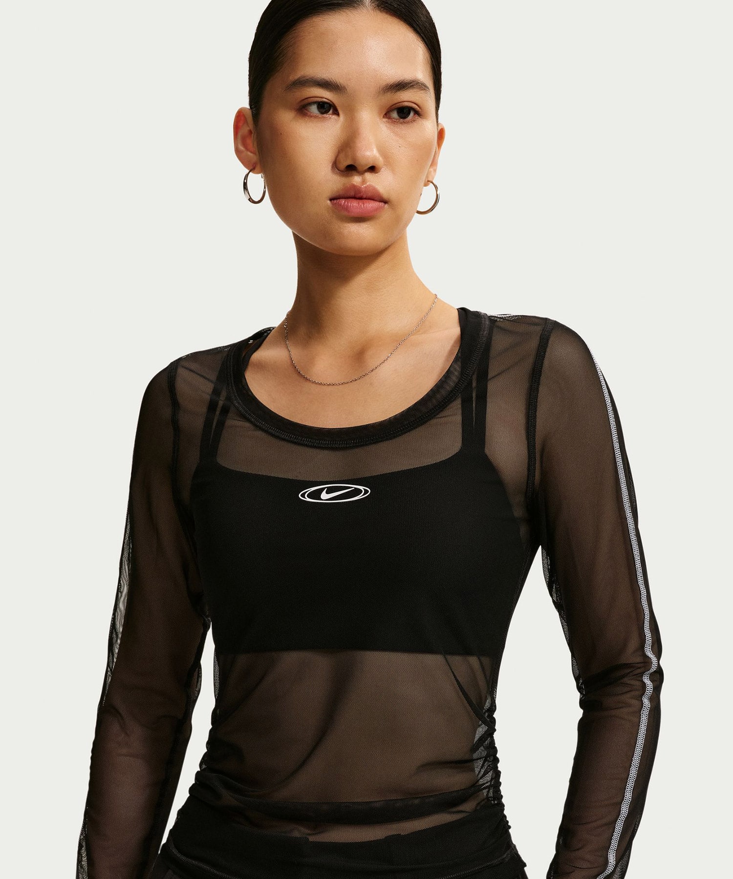 NIKE AS W NK STREET SHEER LS BLACKの画像