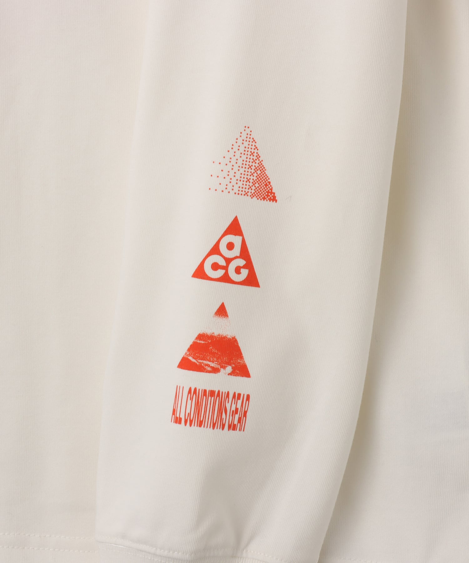 NIKE AS M NRG ACG DF CNY LS TEE IVORYの画像