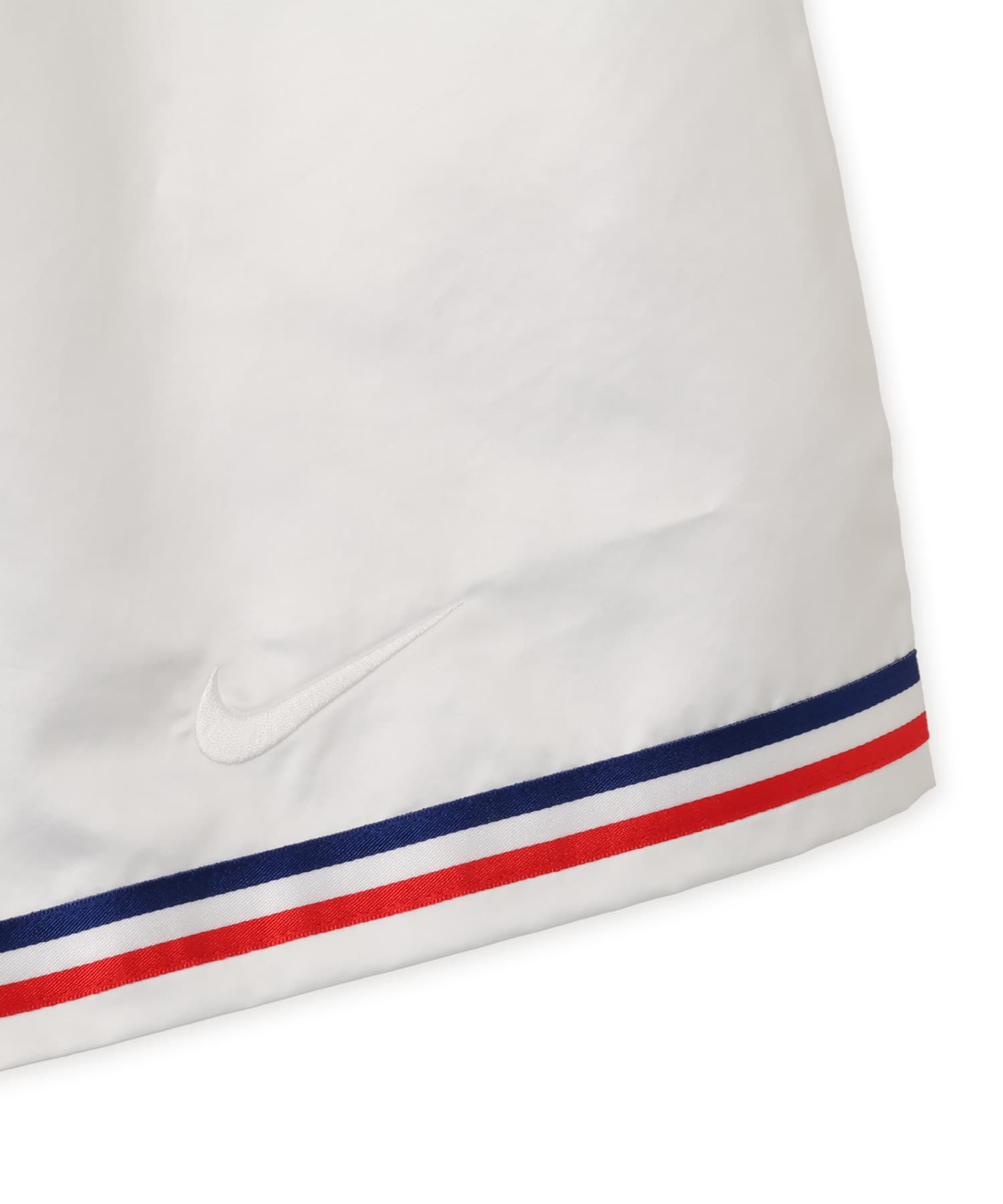 NIKE FFX M NK AU SOCCER SHORT WHITEの画像