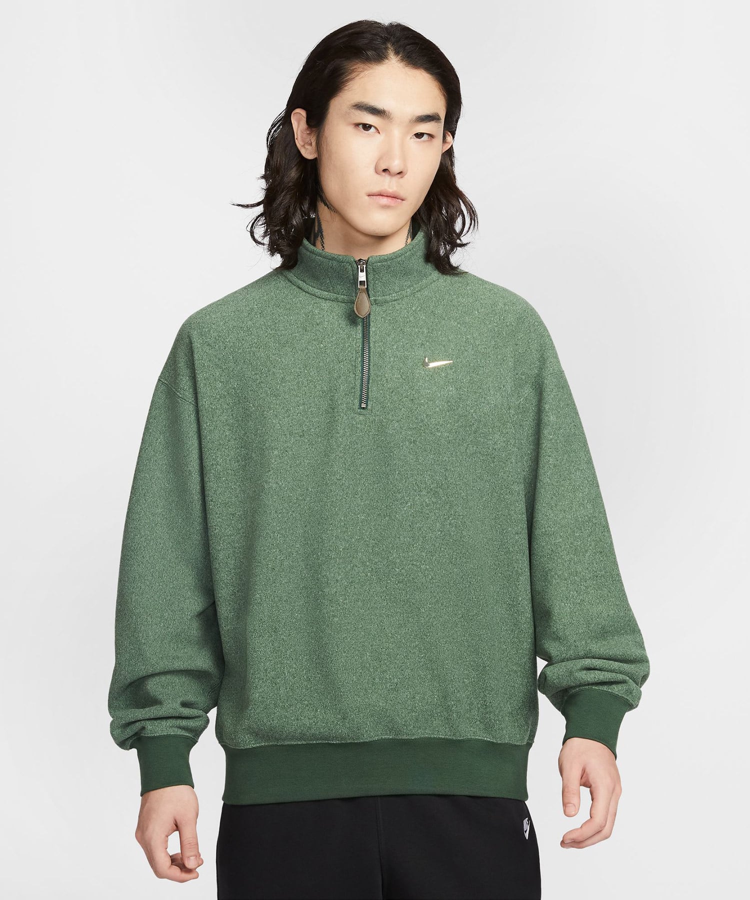 NIKE AS M NK SSNL+ HW BB QZ TOP GREENの画像