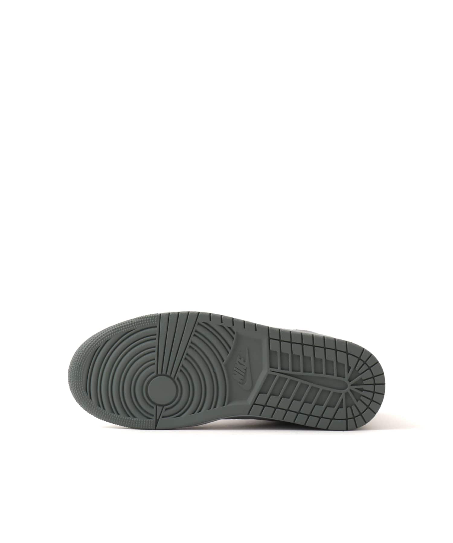 JORDAN BRAND AIR JORDAN 1 LOW SE CRAFT WOLF GREY/WOLF GREY-SMOKE GREYの画像