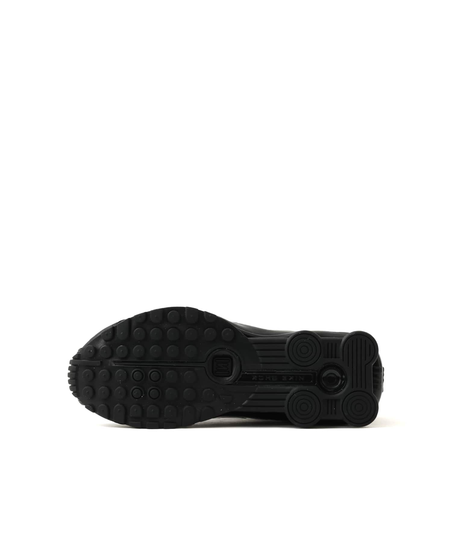 NIKE SHOX R4 BLACK/BLACK-BLACK-SMOKE GREYの画像