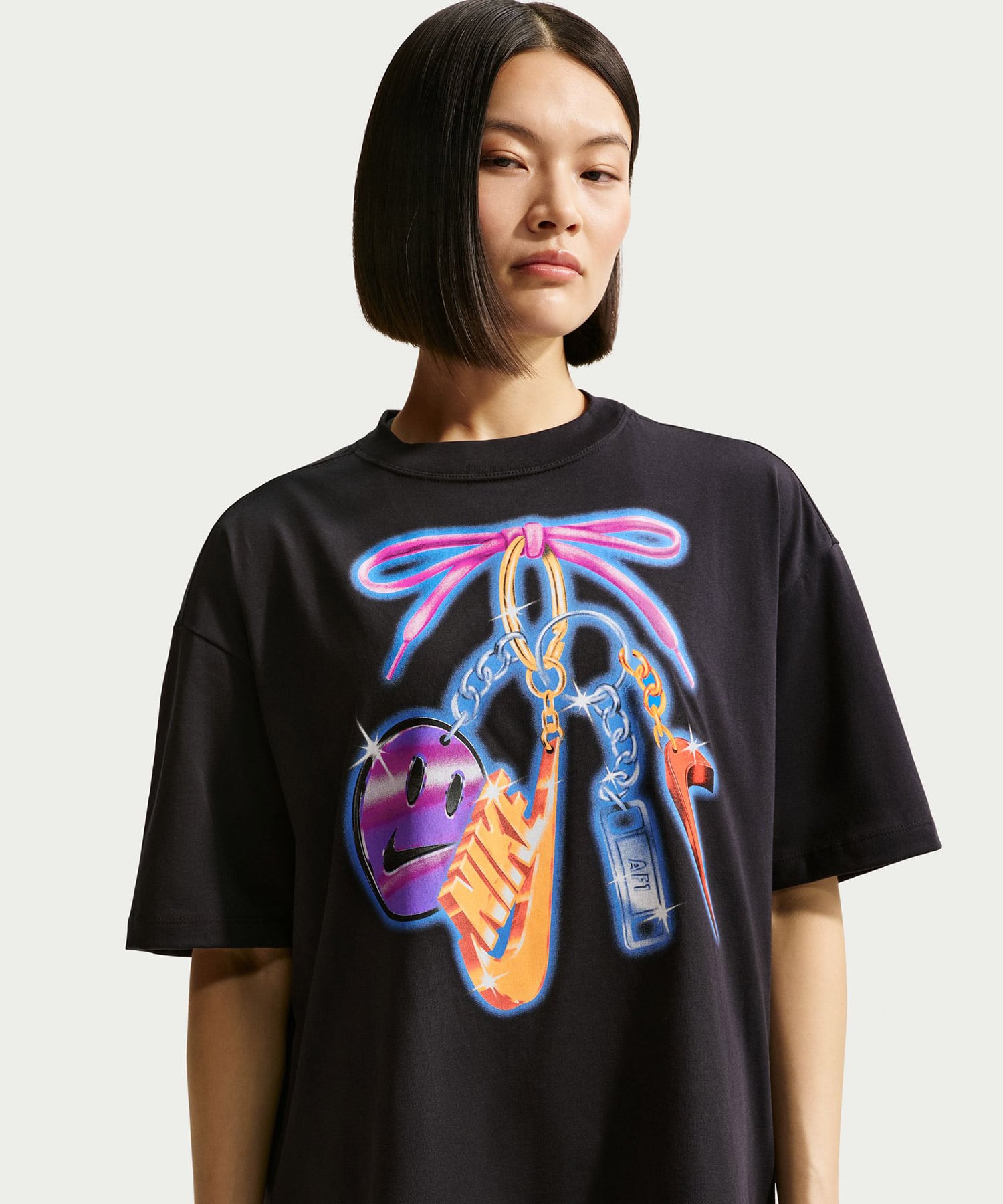 NIKE AS W NSW CLASSIC OS OC11 TEE BLACKの画像