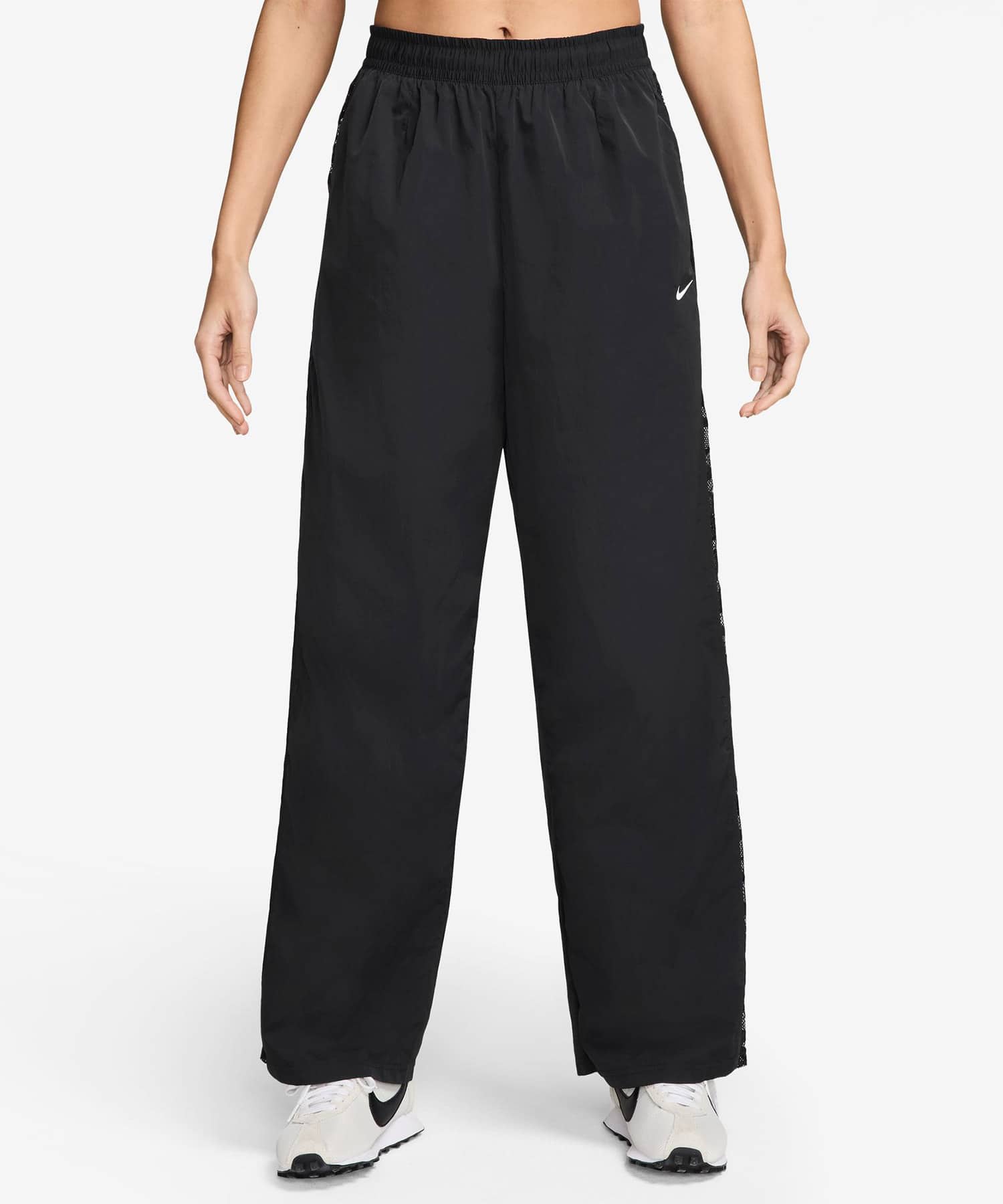 NIKE AS W NK LACE INSET TRACK PANT BLACKの画像