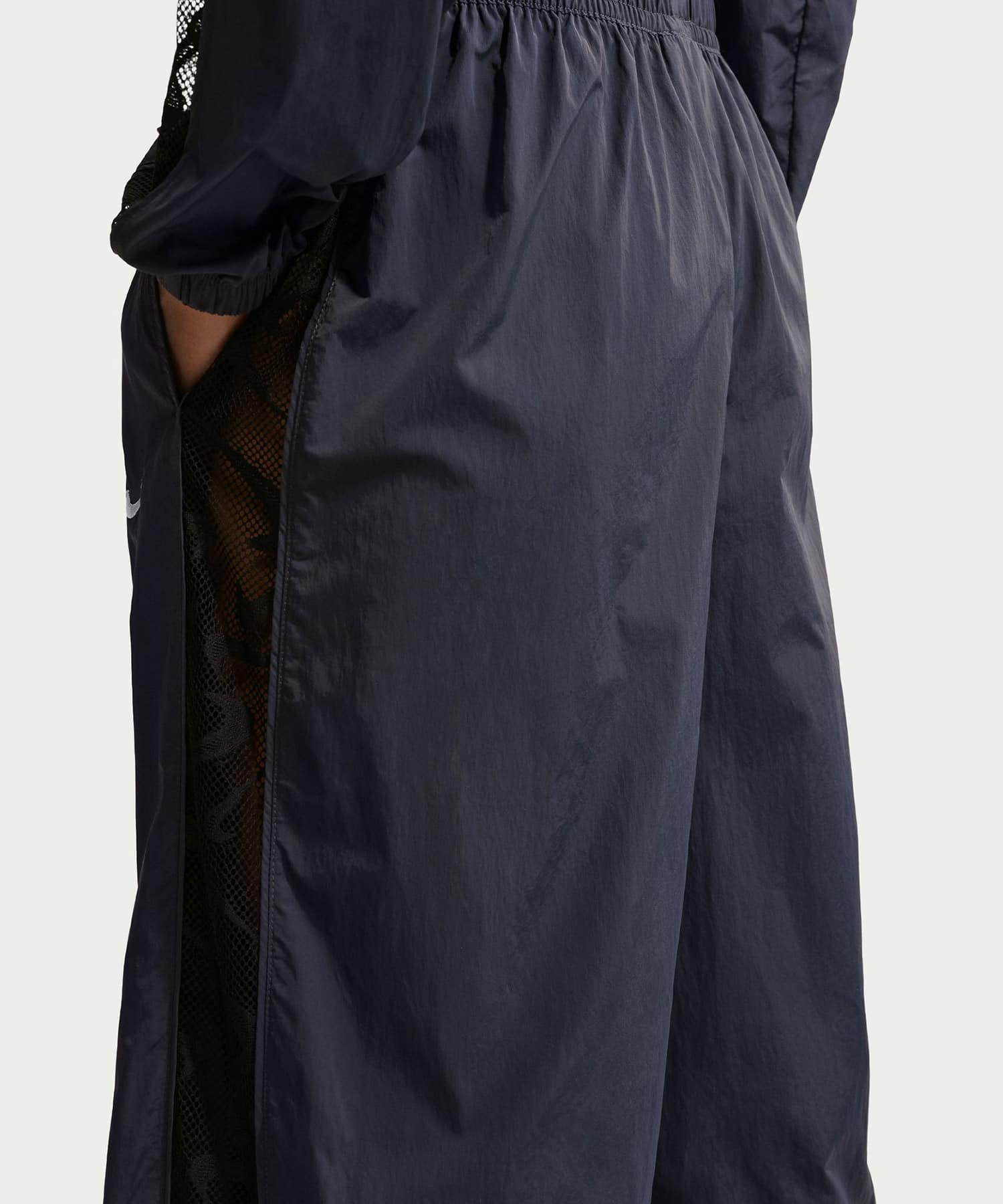 NIKE AS W NK LACE INSET TRACK PANT BLACKの画像