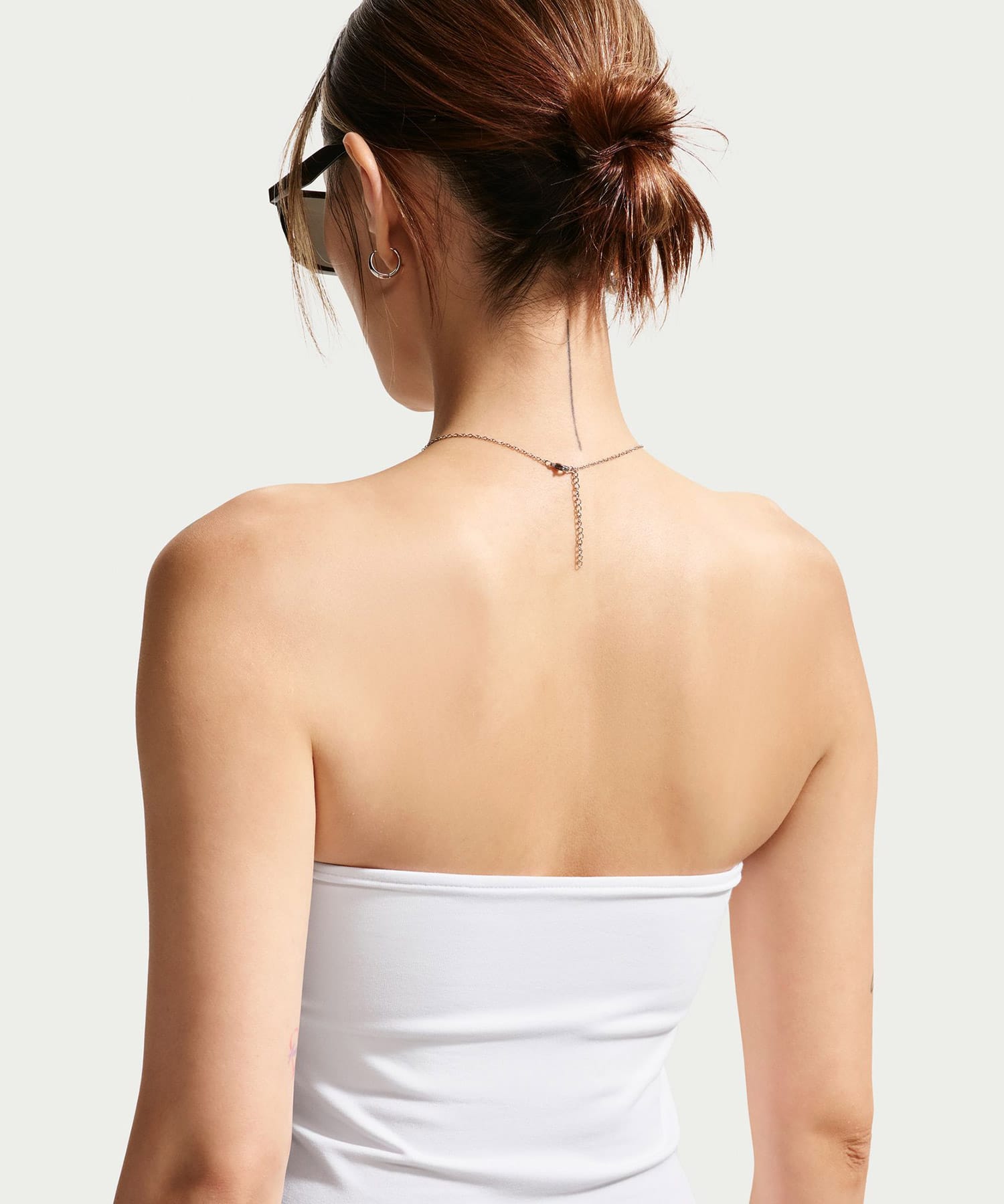 NIKE AS W NK STREET GFX TUBE TOP WHITEの画像