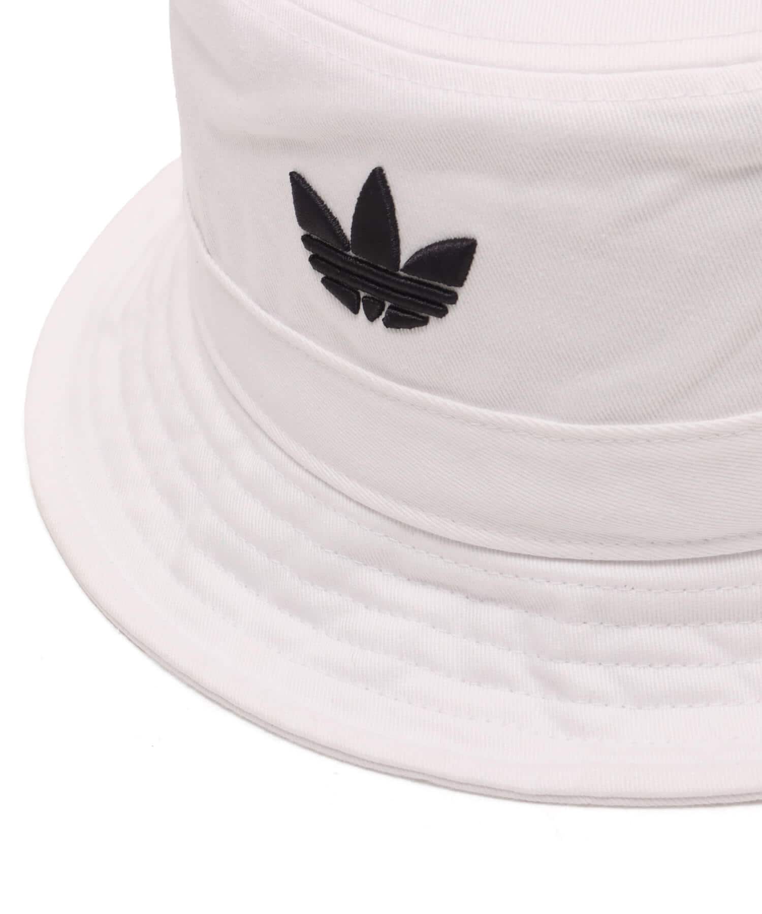 adidas ADICOLOR BUCKET ホワイトの画像