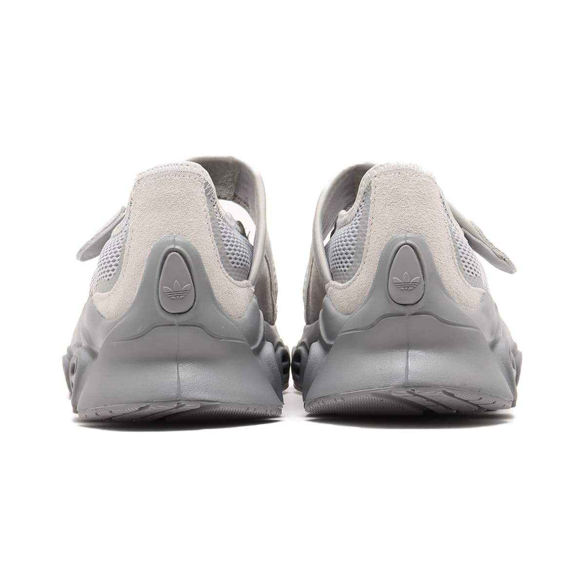 adidas ADIFOM MEGAJANE W GRAY THREE/GRAY TWO/SILVER METALLICの画像
