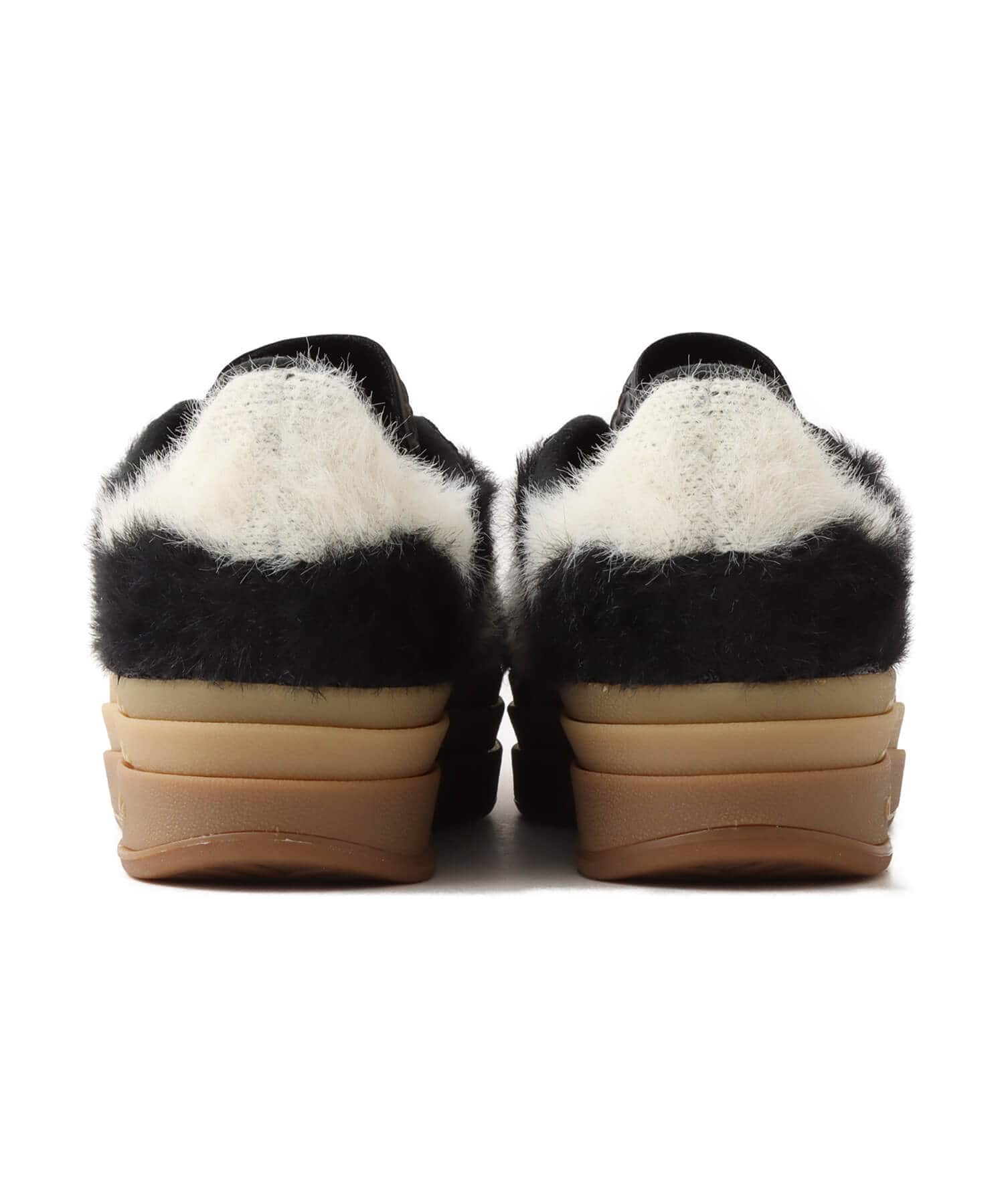 adidas GAZELLE BOLD W CBLACK/CREWHT/GOLDMTの画像