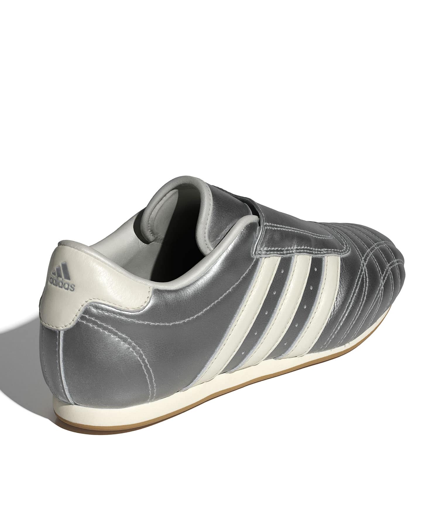 adidas TAEKWONDO W SILVMT/OWHITE/GUM3の画像