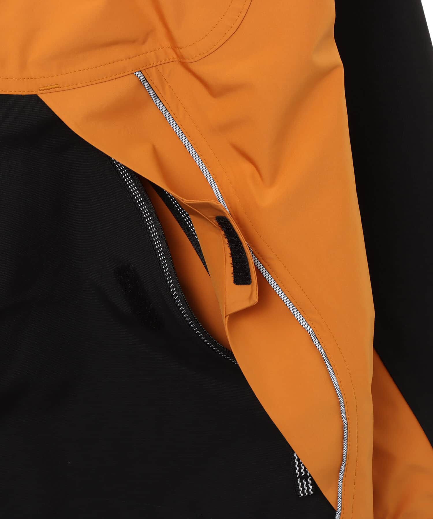 adidas EQUIPMENT JACKET クラフトオークルの画像