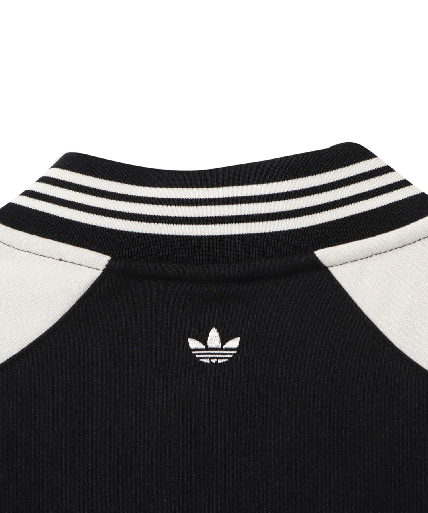 adidas BLOCKING CREWNECK SWEATSHIRT ブラック/オフホワイトの画像