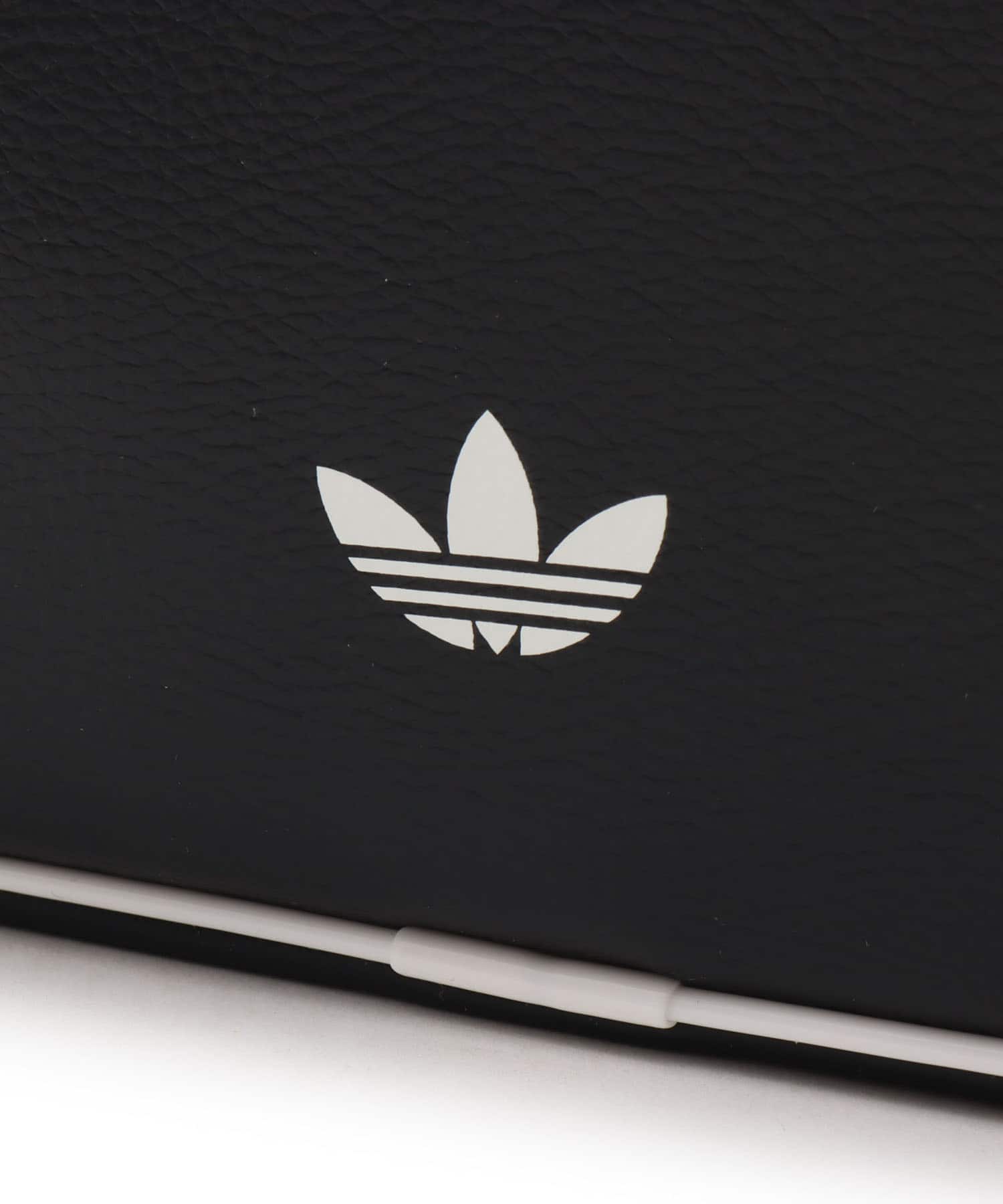 adidas ADICOLOR ELONGATED AIRLINER BAG ブラックの画像