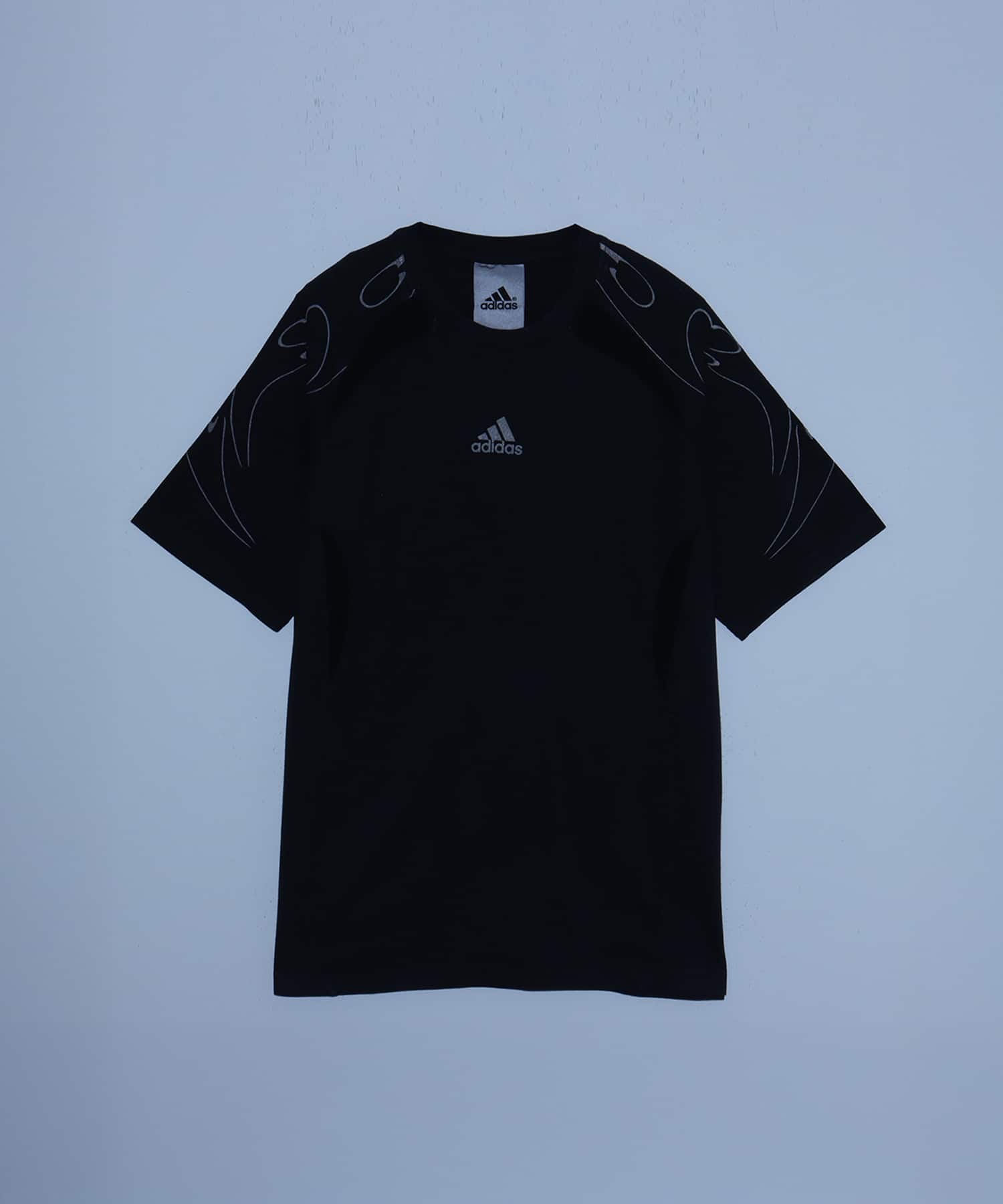 adidas ADILENIUM SEASON 4 TEAMGEIST GRAPHIC SS TEE BLACKの画像