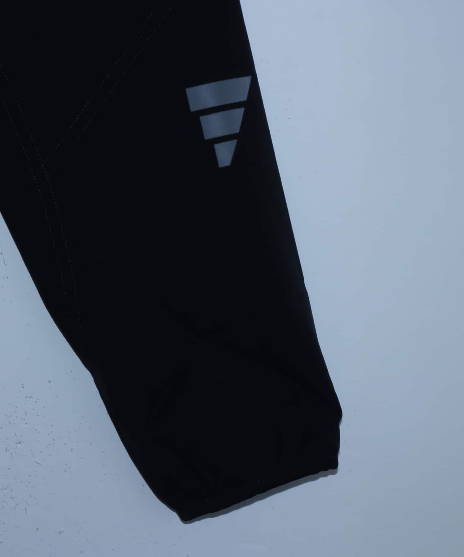 adidas DAY//Ø WOVEN SHIRT U ブラックの画像