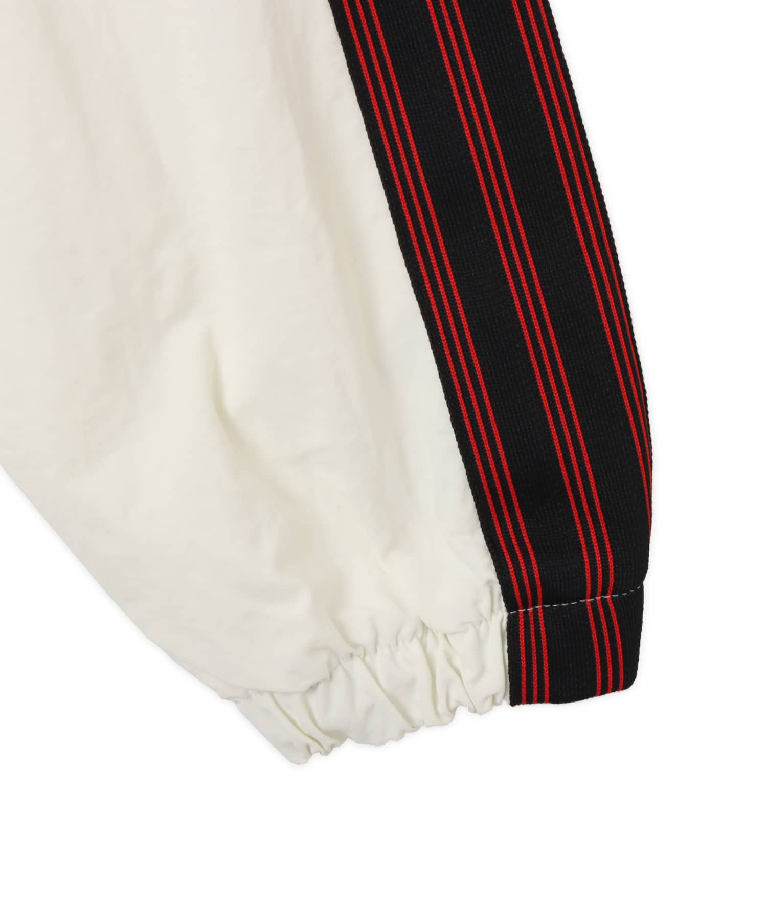 adidas CHAVARRIA WOVEN TRACK JACKET オフホワイトの画像