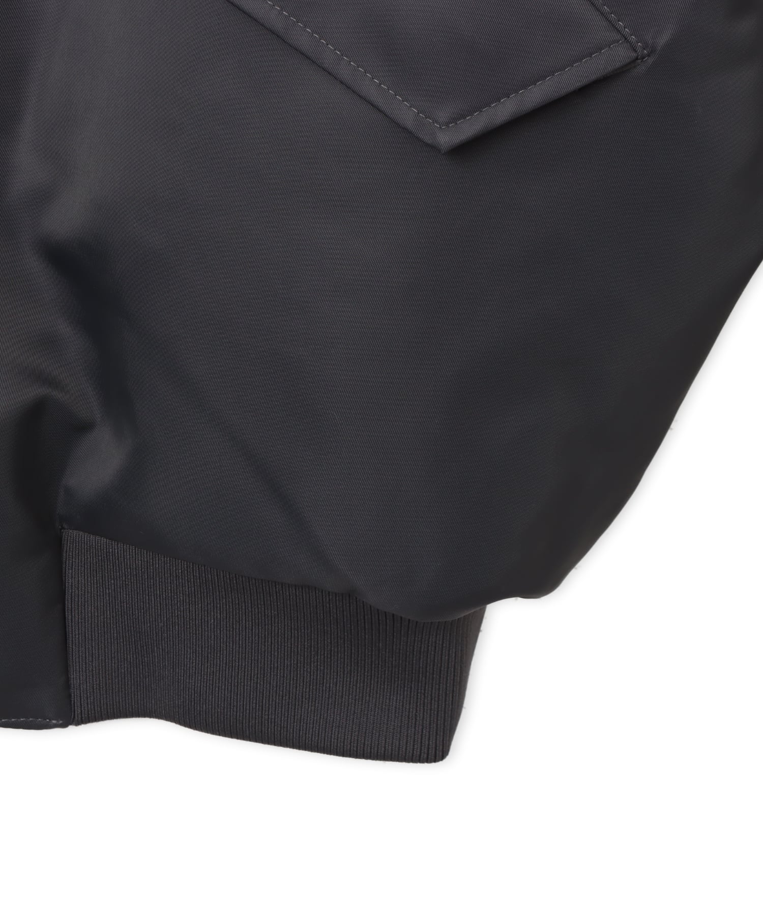 adidas CHAVARRIA BOMBER JACKET グレーシックスの画像