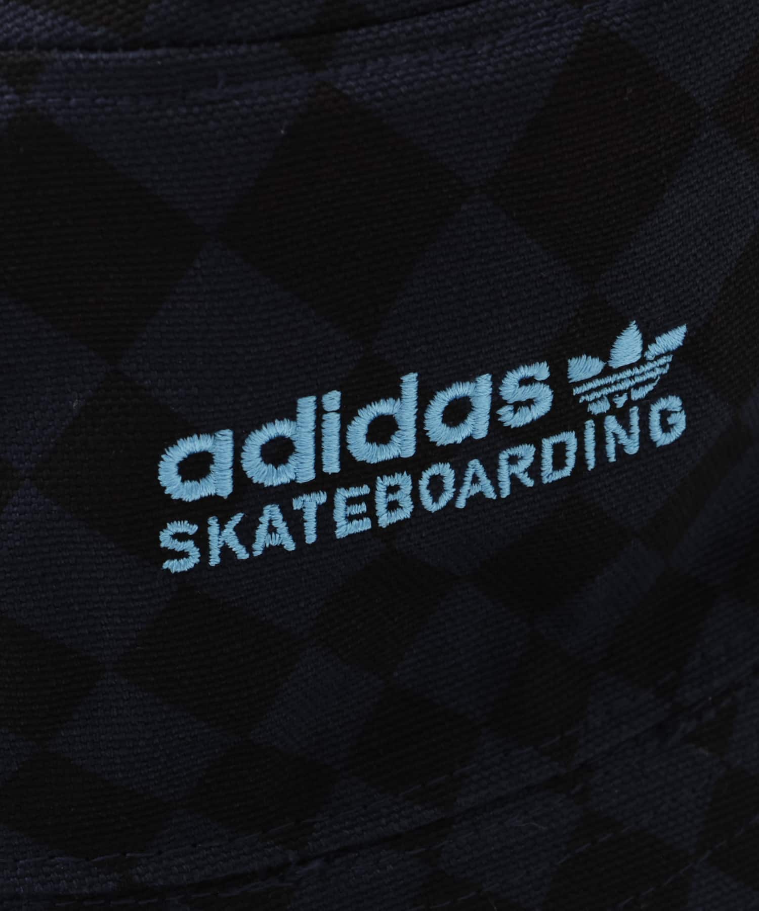 adidas THRASHER x AFA ARGENTINA BUCKET HAT ナイトネイビー/ライトブルーの画像